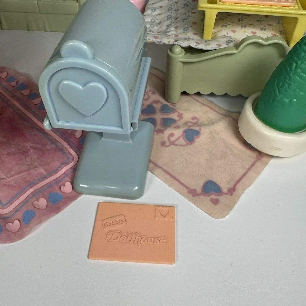Vintage Playskool Dollhouse 1990s Furniture Lot Living Room Bed Table Mailbox